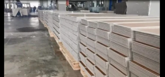 Baldosa de suelo de PVC impermeable autoadhesiva de instalación rápida para bricolaje Gran sustitución de todo tipo de baldosas de pared y suelo Diseño de suelo de madera de arce vivo